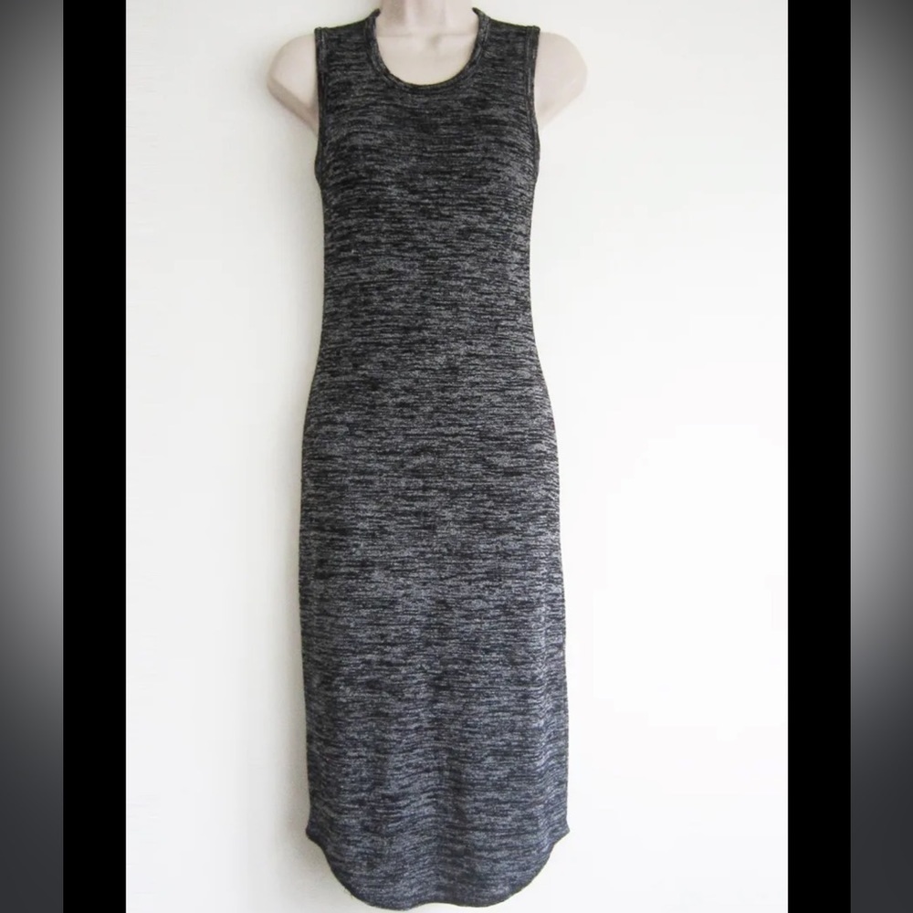 Aritizia Wilfred Free BRUNI stretchy Jersey Heather Black‎ Knit dress